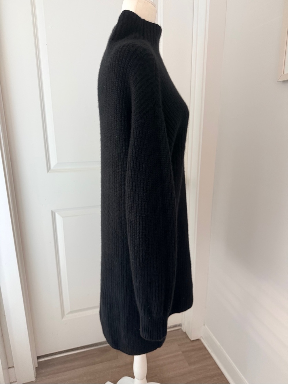 NakedCashmere X Camila Morrone 100% cashmere women L ribbed tunic/ dress - Picture 3 of 7
